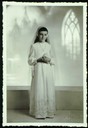 A 2: photo/postcard size/portrait /black and white/ first communion (Religion)